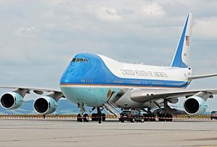 Air Force One auf dem Flughafen